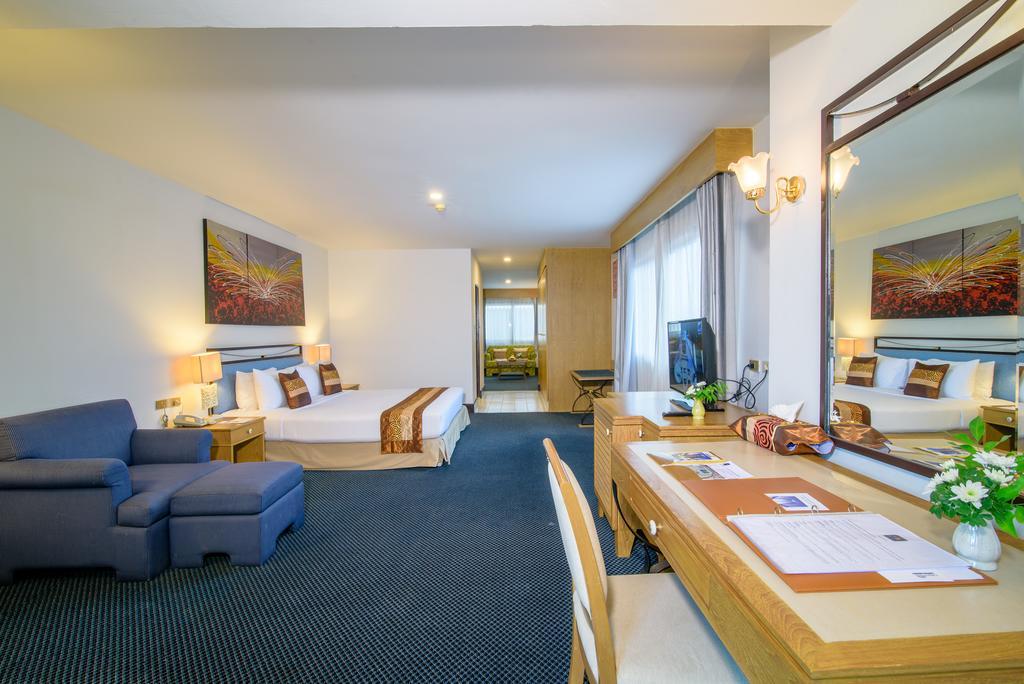 Golden Beach Cha-Am Hotel Dış mekan fotoğraf